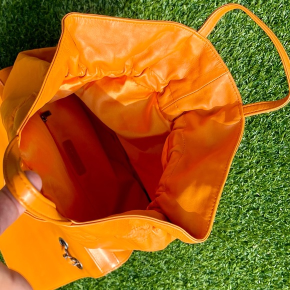NEW! CHANEL Lambskin Quilted Jumbo Grocery Drawstring Shopping Bag Orange - Picture 6 of 8